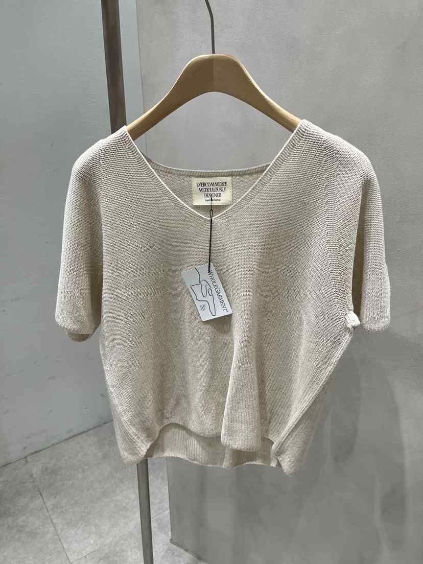 EVERCOMMERCE METICULOUSLY DESIGNED韓國直郵實拍女士新品時尚針織衫亞麻EVERCOMMERCE METICULOUSLY DESIGNED針織衫