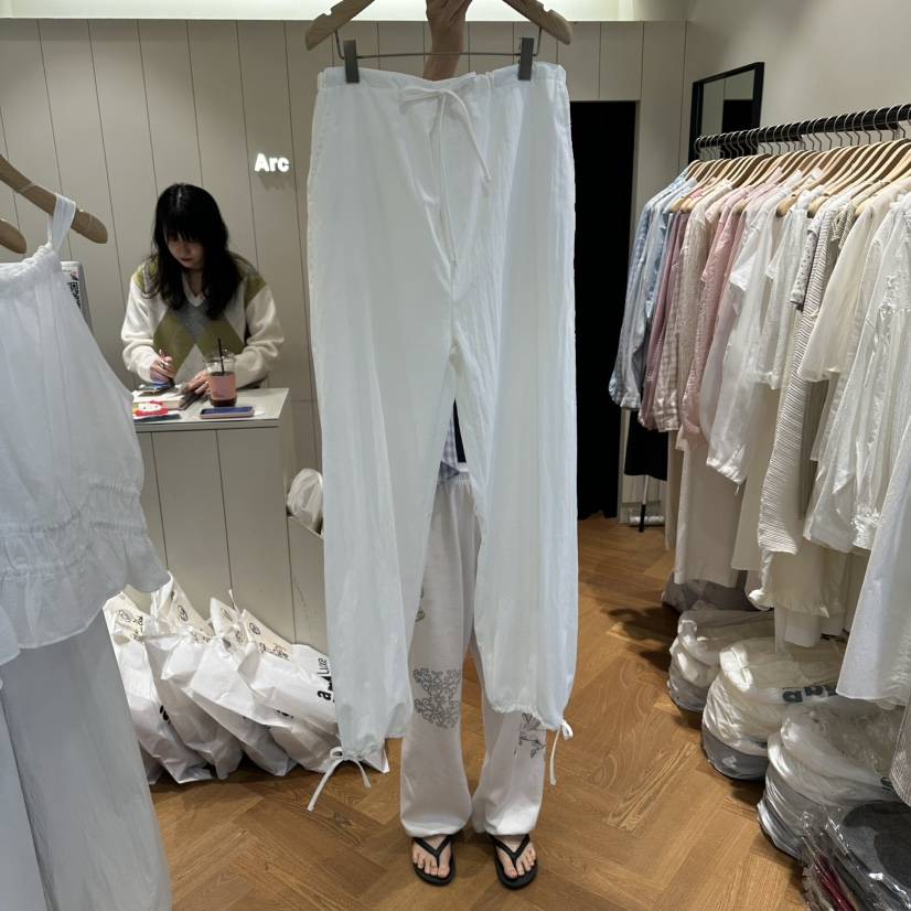 ARC韓國直郵女裝新款人氣休閑26春夏熱賣推薦時尚26夏季休閑褲ARC EN CIEL休閑褲