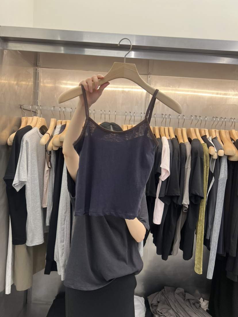 ESSENCE韓國代購女士新品26夏季休閑熱賣人氣吊帶背心撞色ESSENCE吊帶/背心