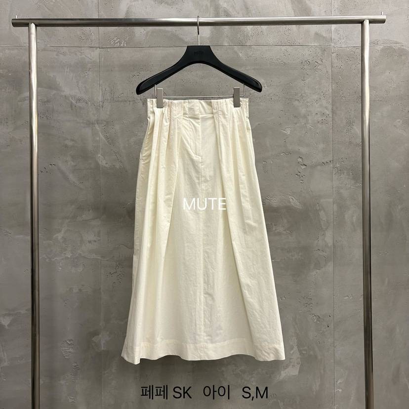 MUTE-P東大門實拍韓國女士新款職業推薦時尚26春夏熱賣長裙MUTE長裙