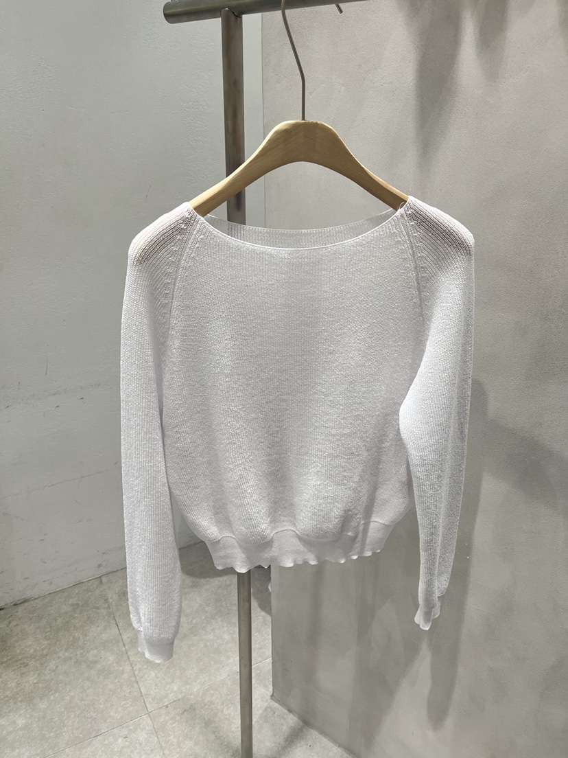 EVERCOMMERCE METICULOUSLY DESIGNED韓國代購女裝新款人氣針織衫EVERCOMMERCE METICULOUSLY DESIGNED針織衫