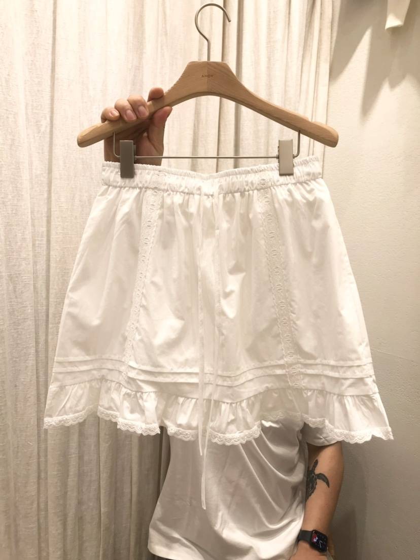 AHOY韓國東大門代購女士新品26春夏時尚熱賣短裙荷葉邊鏤空AHOY短裙