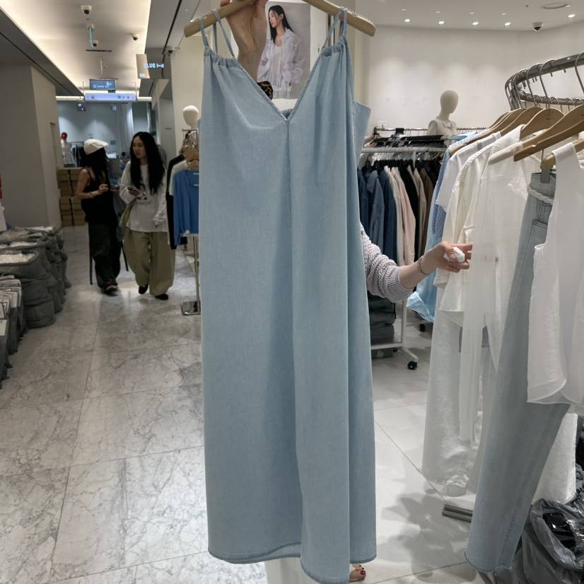 BLUEI-D/N SHARP韓國直郵女裝新款熱賣26夏季時尚連衣裙Blue i-d/N SHARP連衣裙