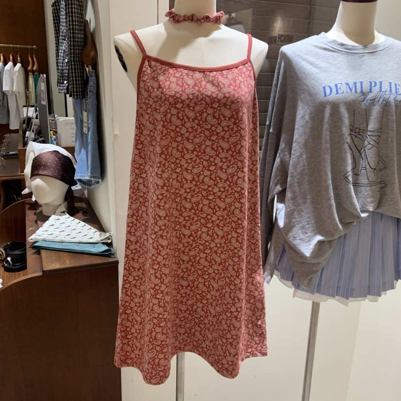 HEBON韓國直郵女士新品26夏季休閑26春夏時尚連衣裙包含配飾HEBON連衣裙