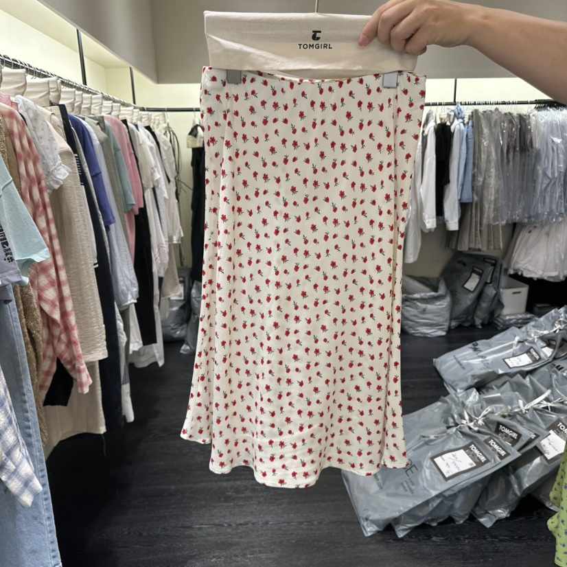 TOMGIRL韓國直郵女裝新款職業時尚推薦休閑熱賣半身裙中短裙TOMGIRL半身裙/中短裙