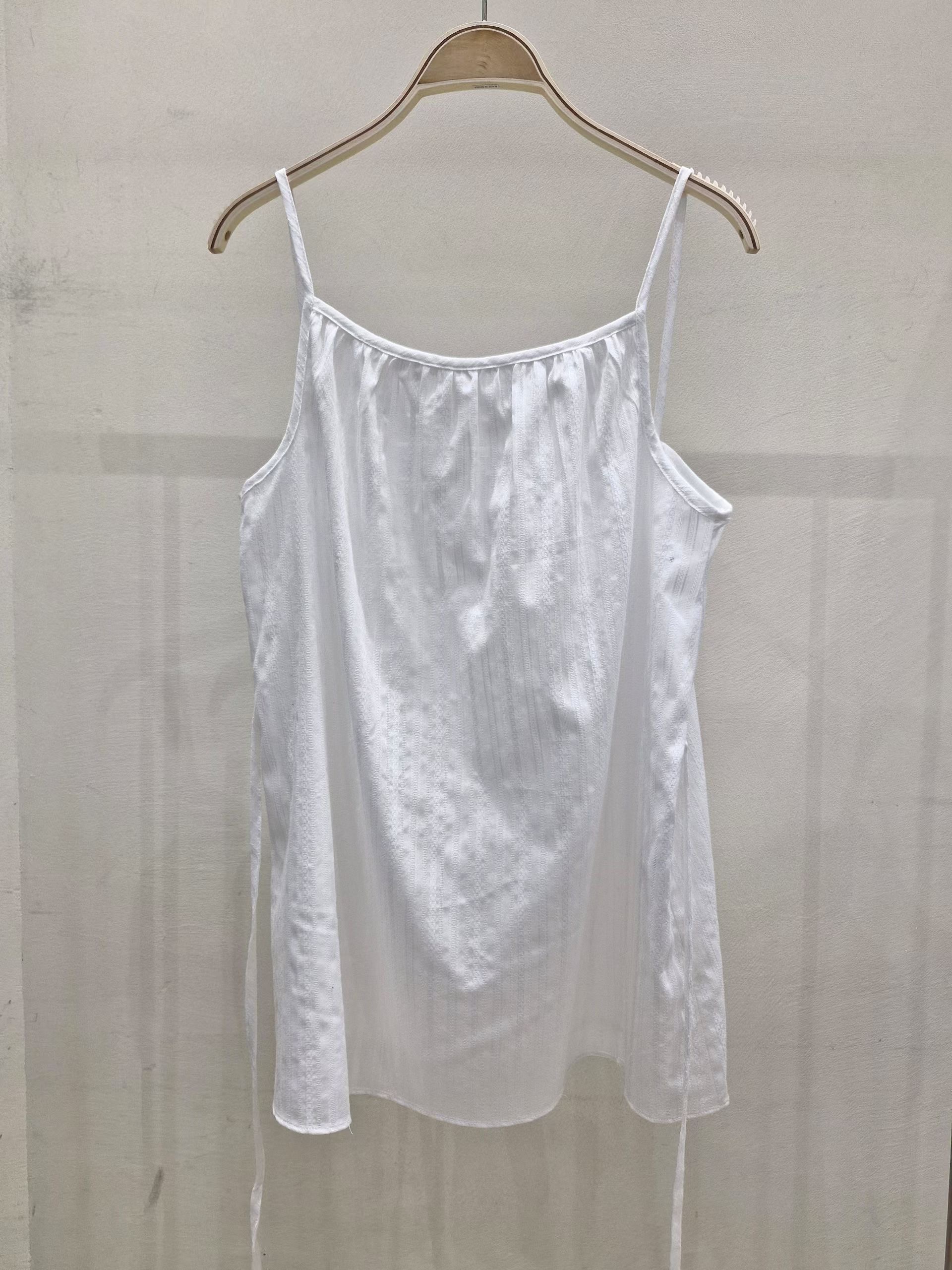 IF U-이퓨-T韓國直郵女裝新款26夏季推薦熱賣吊帶背心IF U吊帶/背心