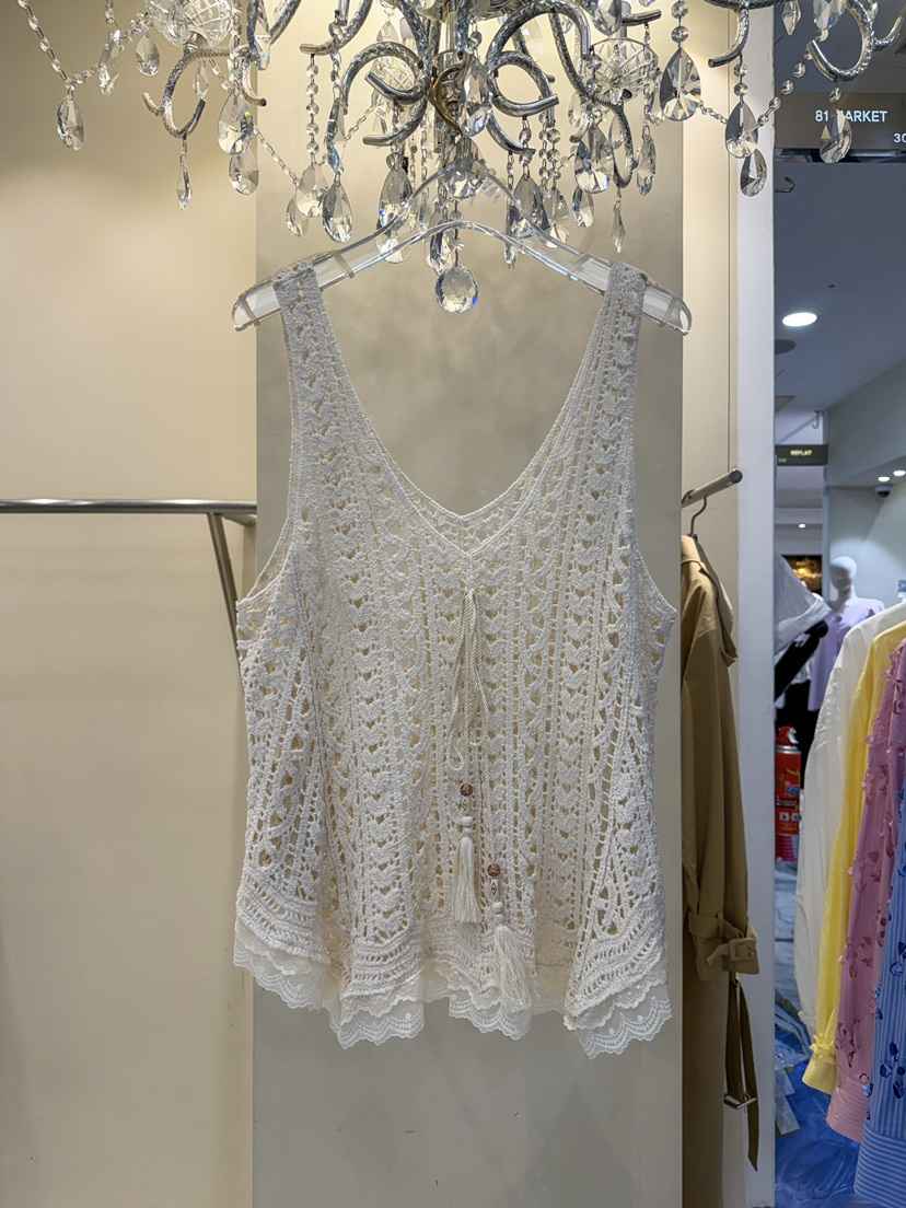 81 MARKET-L東大門實拍韓國女士新品26夏季休閑吊帶背心81 MARKET-L吊帶/背心