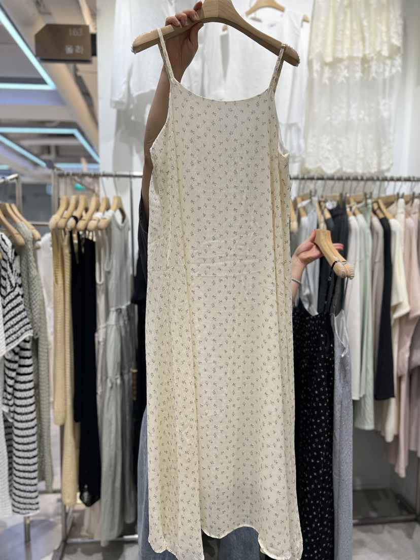 OLA韓國直郵女裝新品推薦時尚人氣職業休閑熱賣26春夏連衣裙mellor/OLA連衣裙