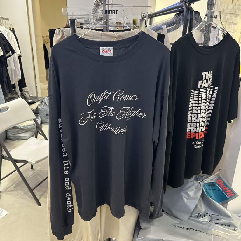 OUTFIT韓國東大門直郵女士新品26夏季推薦時尚職業長袖T恤OUTFIT長袖T恤