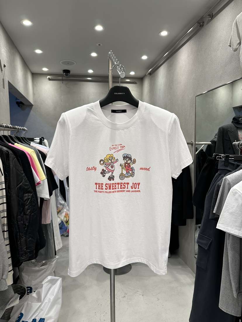CELEBRITY-A韓國東大門代購女裝新品職業熱賣推薦26夏季T恤CELEBRITY-AT恤