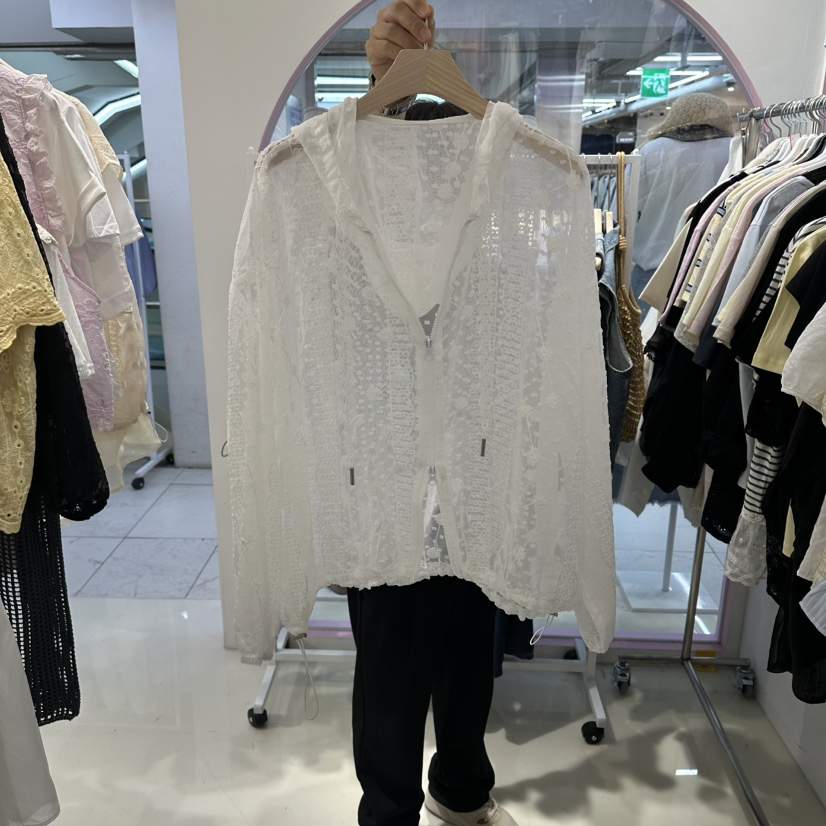 JH.STUDIO-Q韓國直郵女裝新品人氣襯衫蕾絲衫刺繡蕾絲連帽JH.STUDIO-Q襯衫/蕾絲衫