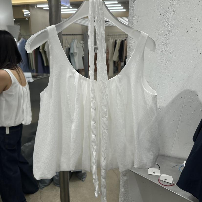 HELVETICA韓國直郵女裝新品推薦時尚26夏季吊帶背心含圍巾HELVETICA吊帶/背心