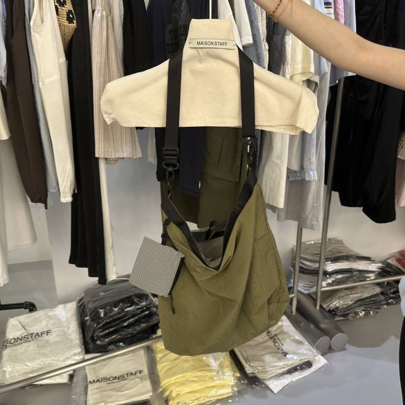 DOUBLE STANDARD/LE SMOKING/MAISONSTAFF東大門實拍韓國女士新品26夏季單肩斜跨包MAISONSTAFF單肩/斜跨包