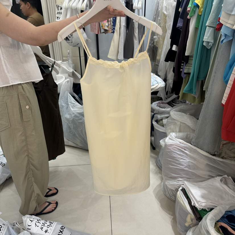 EGG IS韓國東大門直郵女裝新款人氣推薦26春夏時尚連衣裙EGG IS連衣裙