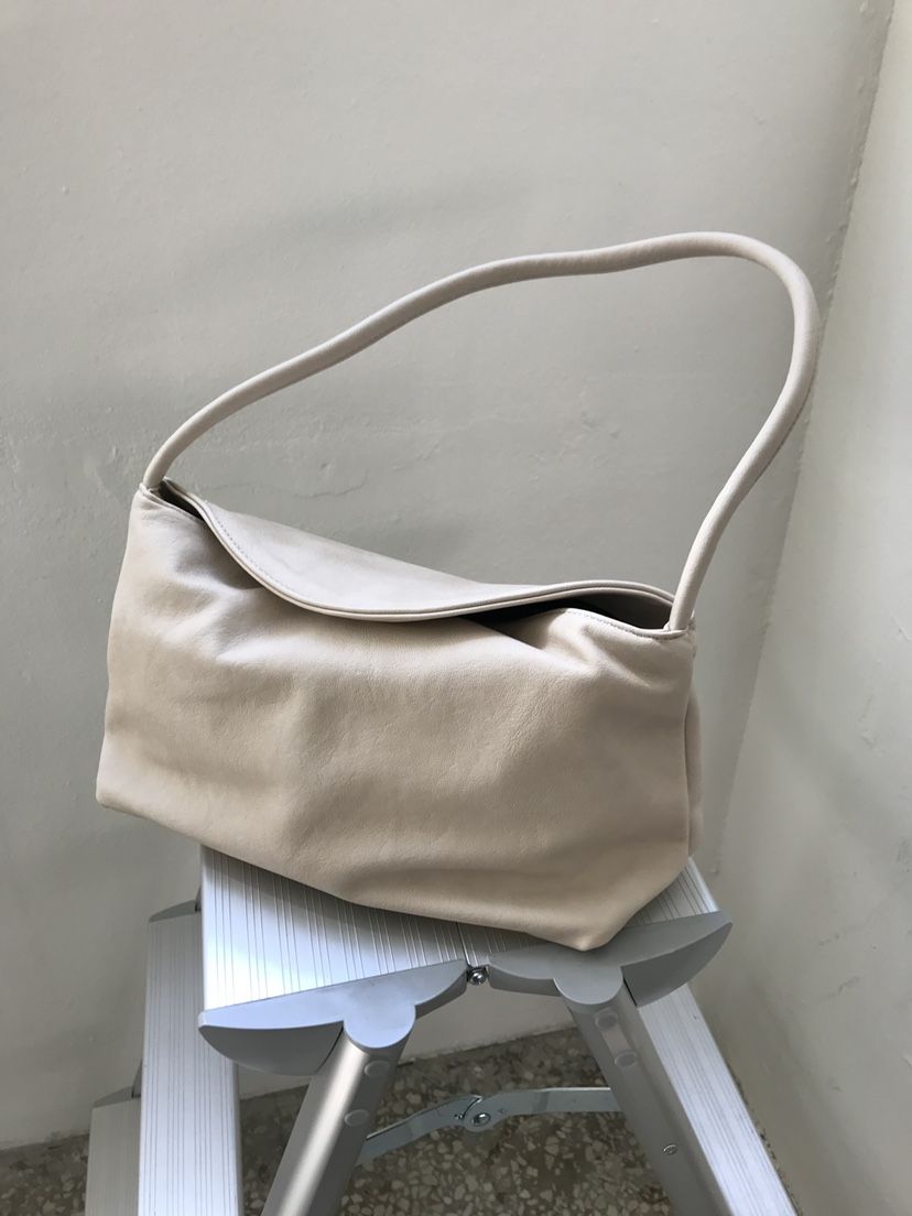 MAINT韓國直郵女裝新品26夏季職業26春夏休閑單肩斜跨包皮革MAINT單肩/斜跨包