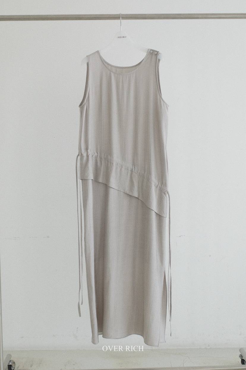 OVER RICH東大門實拍韓國女士新品26春夏職業26夏季連衣裙OVER RICH連衣裙