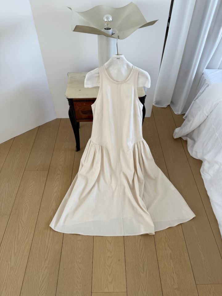 MARE東大門實拍韓國女士新品26夏季時尚熱賣26春夏連衣裙褶裥MARE連衣裙