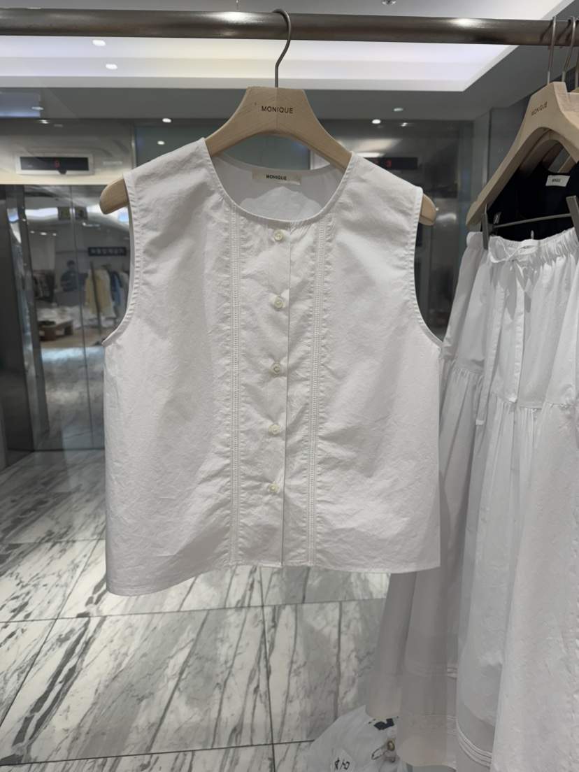 MONIQUE韓國東大門代購女裝新款26春夏職業熱賣襯衫蕾絲衫MONIQUE襯衫/蕾絲衫