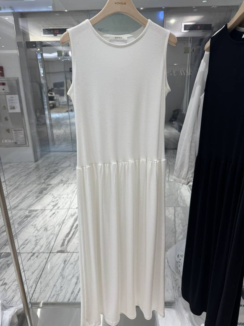 MONIQUE韓國代購女裝新品26春夏熱賣時尚人氣職業推薦連衣裙MONIQUE連衣裙