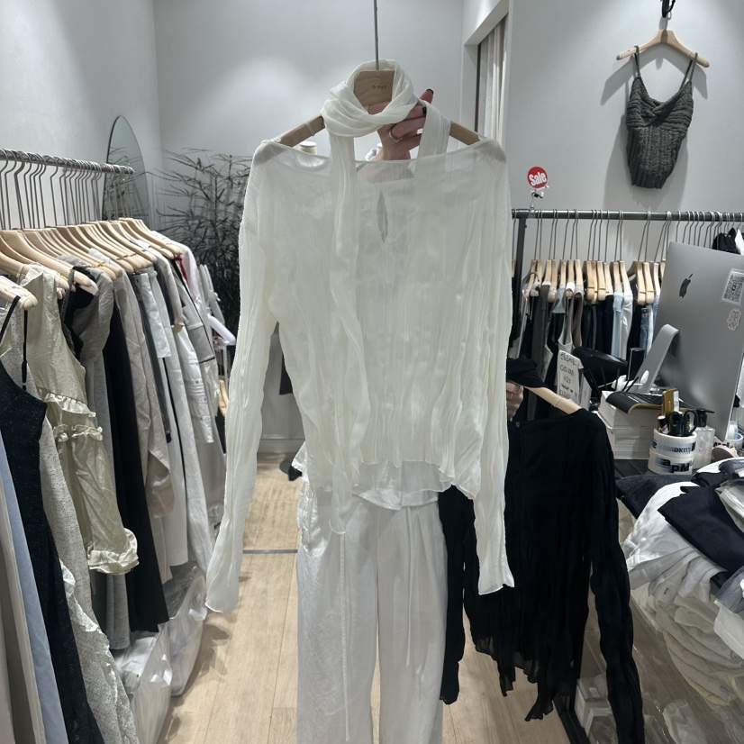 DDAY韓國東大門直郵女士新品26夏季人氣襯衫蕾絲衫含圍巾DDAY襯衫/蕾絲衫