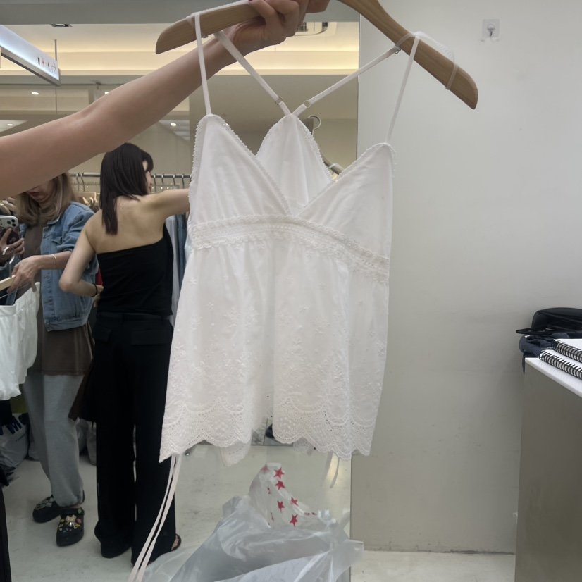 FLAUNT韓國代購女裝新品人氣時尚26春夏吊帶背心刺繡蕾絲FLAUNT吊帶/背心