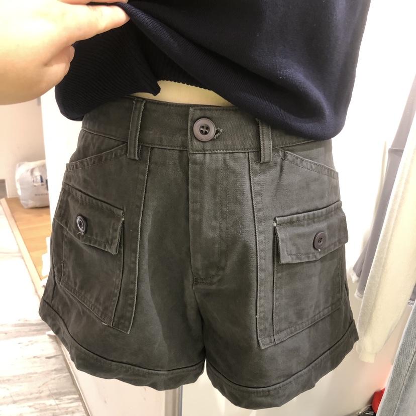 BY BOMI東大門實拍韓國女裝新款熱賣休閑人氣職業短褲口袋BY BOMI短褲