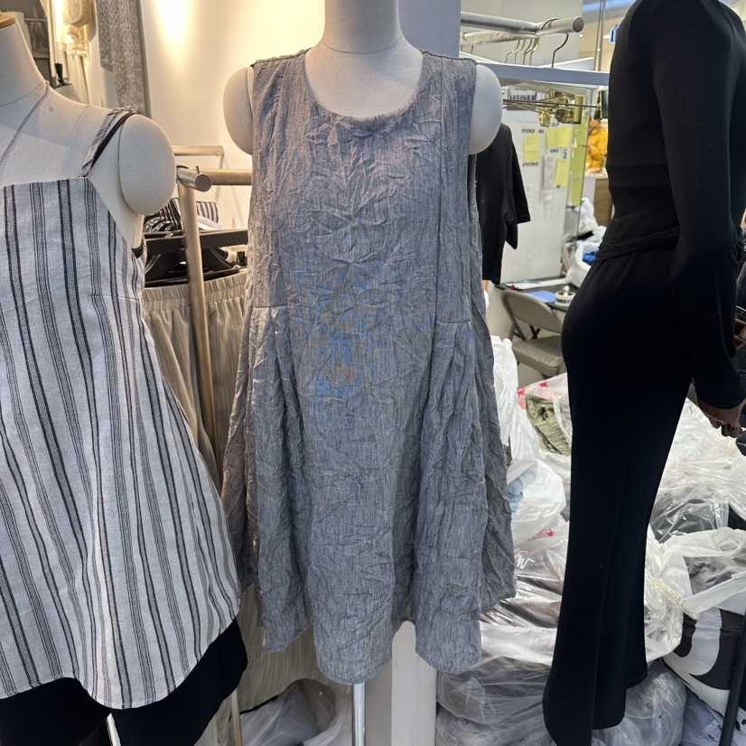 空韓國東大門直郵女裝新款休閑推薦時尚26春夏連衣裙褶裥BAKHA連衣裙