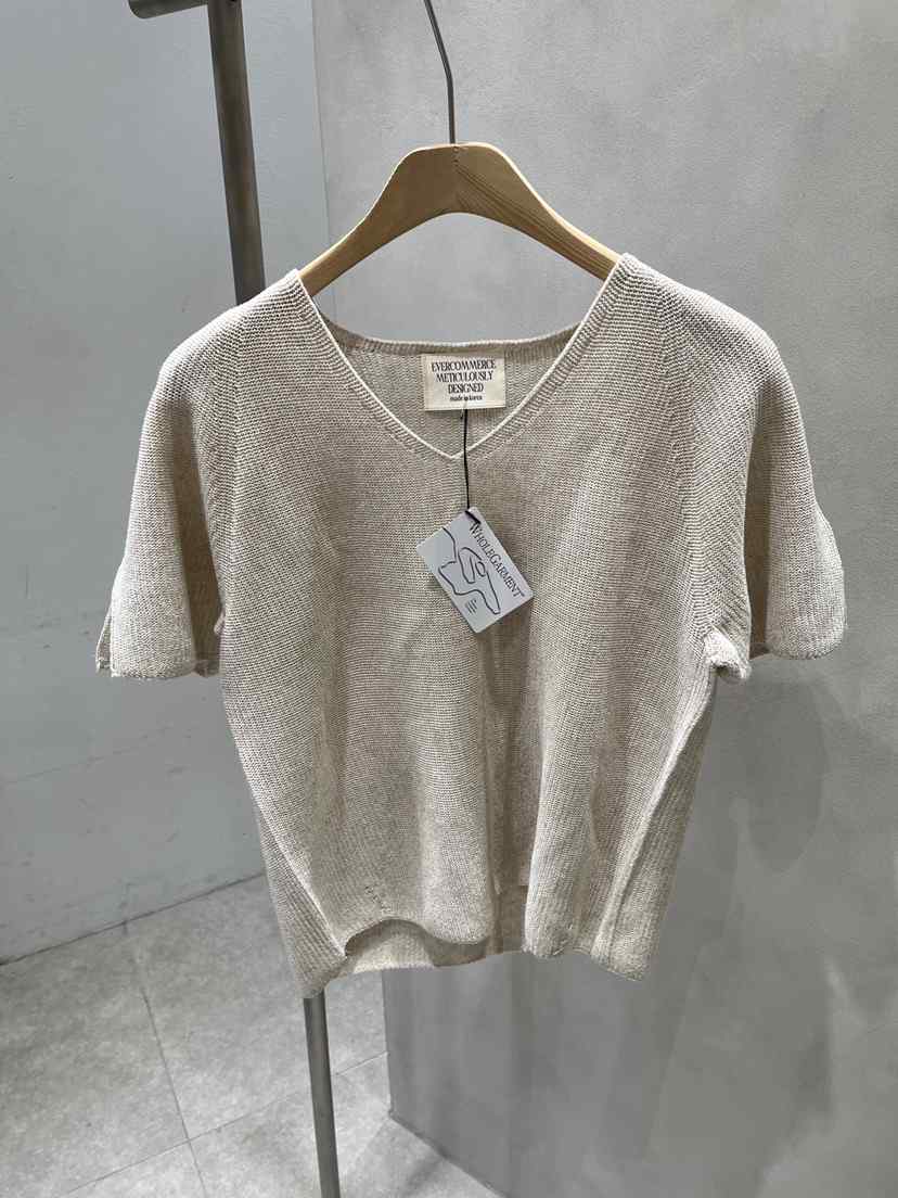 EVERCOMMERCE METICULOUSLY DESIGNED韓國代購女士新品職業針織衫EVERCOMMERCE METICULOUSLY DESIGNED針織衫