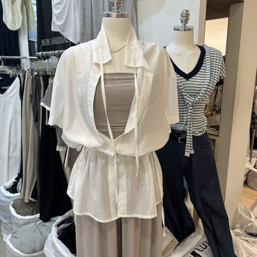 BILLION-L韓國直郵女士新品熱賣襯衫蕾絲衫不含內搭高領BILLION-L襯衫/蕾絲衫