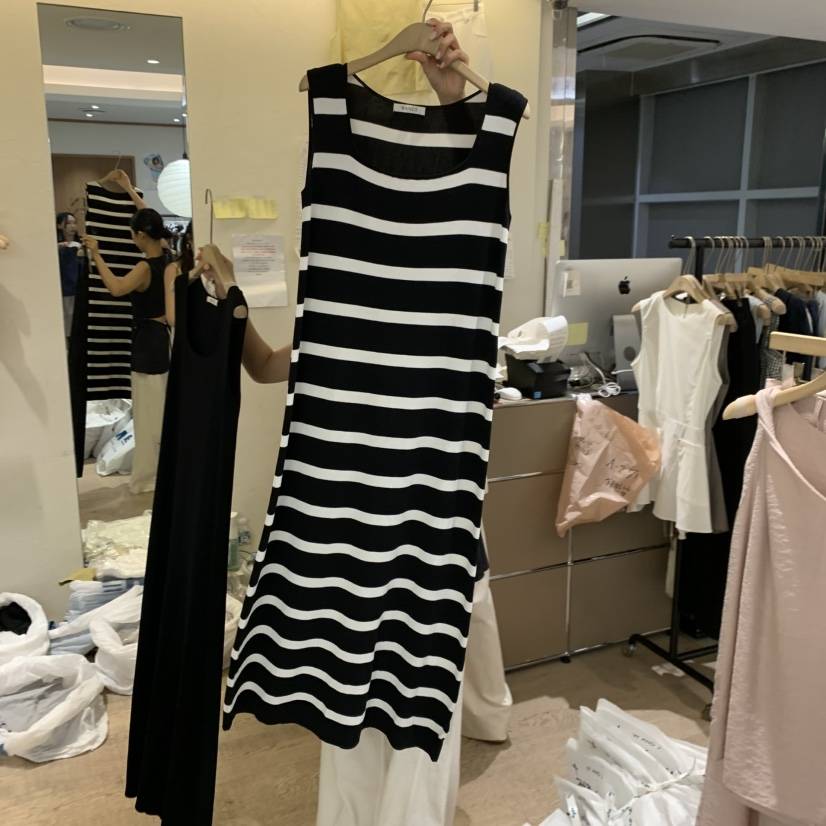 W AND J東大門實拍韓國女裝新品休閑職業熱賣26春夏連衣裙W AND J連衣裙