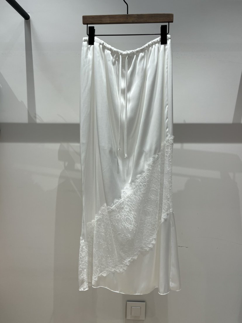 LOVE PULL韓國直郵女裝新品26夏季半身裙中短裙緞面長款LOVE PULL半身裙/中短裙