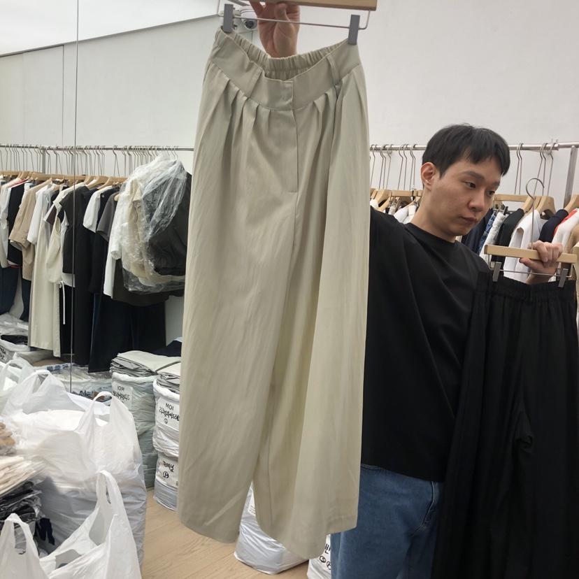 MOI-A東大門實拍韓國女裝新款職業熱賣時尚26春夏休閑褲MOI-A休閑褲