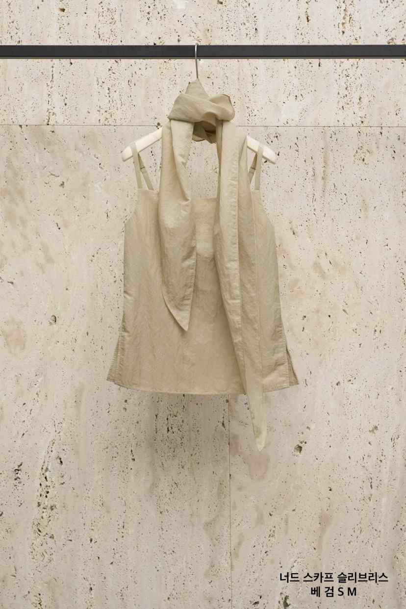 BLOSSOM韓國東大門直郵女裝新品26春夏吊帶背心含圍巾無袖BLOSSOM吊帶/背心