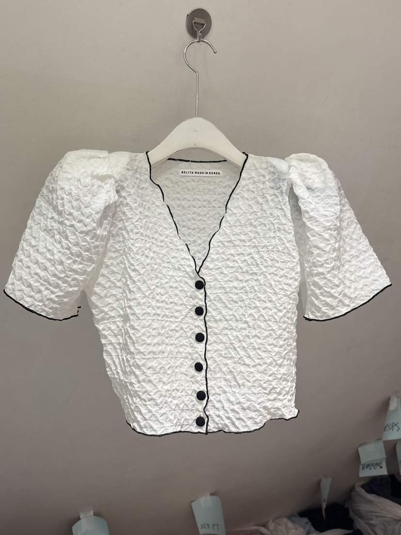 BELITA-L韓國直郵實拍女士新品人氣熱賣襯衫蕾絲衫羊毛開襟BELITA-L襯衫/蕾絲衫