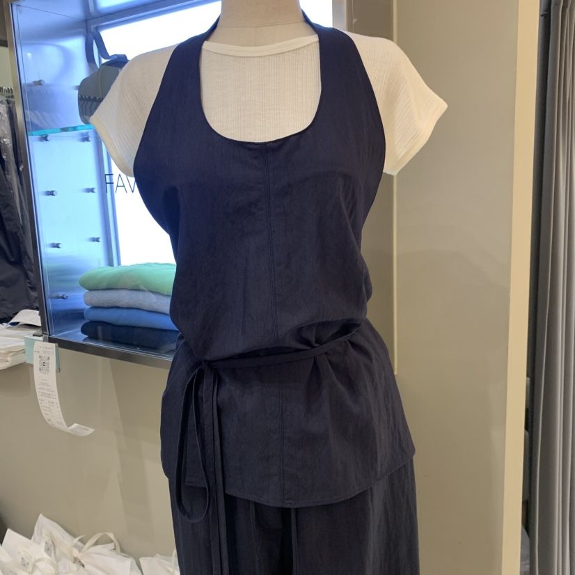 FAVE/FAVOURITE韓國直郵女裝新品推薦職業吊帶背心不含內搭FAVE/FAVOURITE吊帶/背心