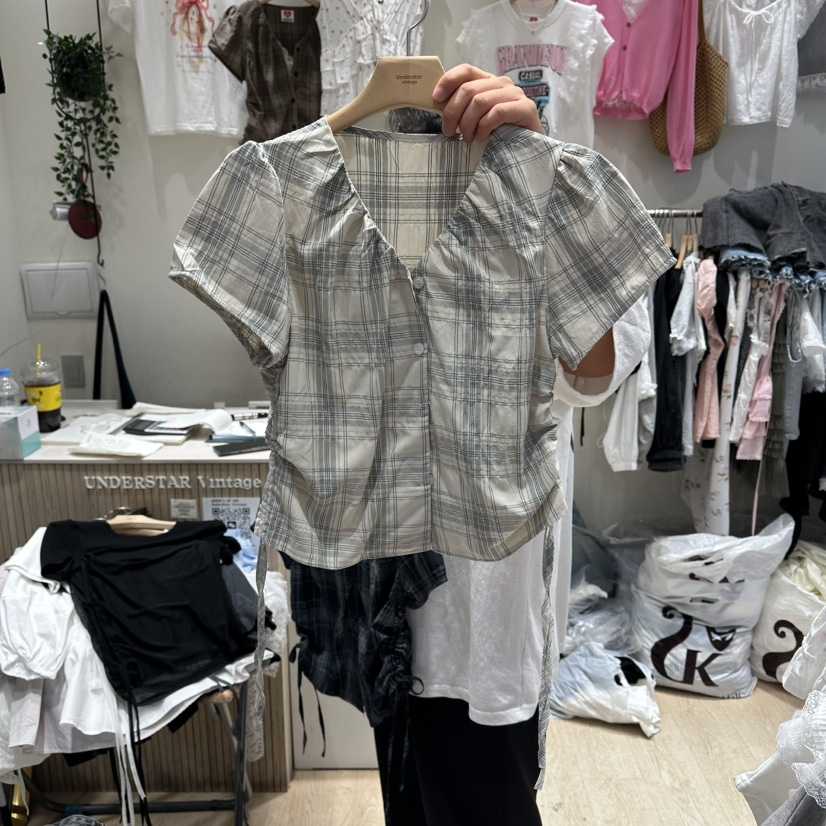 UNDERSTAR_VINTAGE韓國直郵實拍女裝新品推薦襯衫蕾絲衫格子褶皺UNDERSTAR_VINTAGE襯衫/蕾絲衫