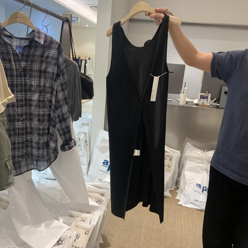 SELF SERVICE韓國代購女裝新款人氣休閑推薦時尚連衣裙褶裥SELF SERVICE連衣裙