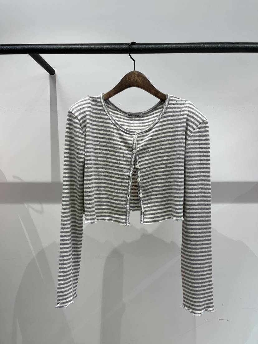 LOVE PULL韓國直郵女士新款26春夏26夏季時尚推薦長袖T恤LOVE PULL長袖T恤