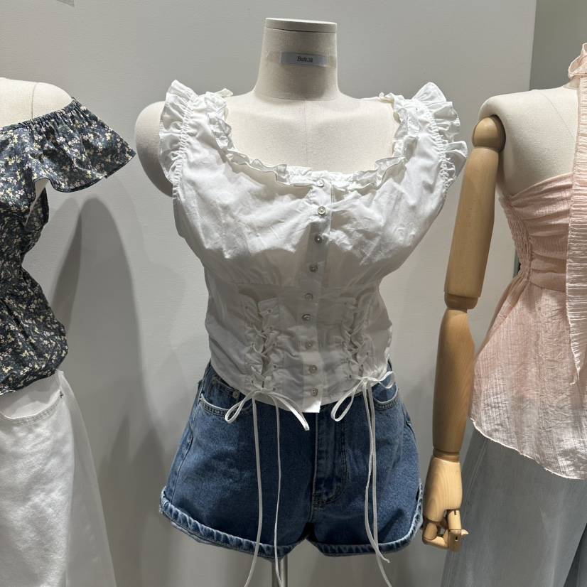 BAIE.38東大門實拍韓國女裝新品推薦休閑熱賣吊帶背心孔眼LBAIE.38吊帶/背心