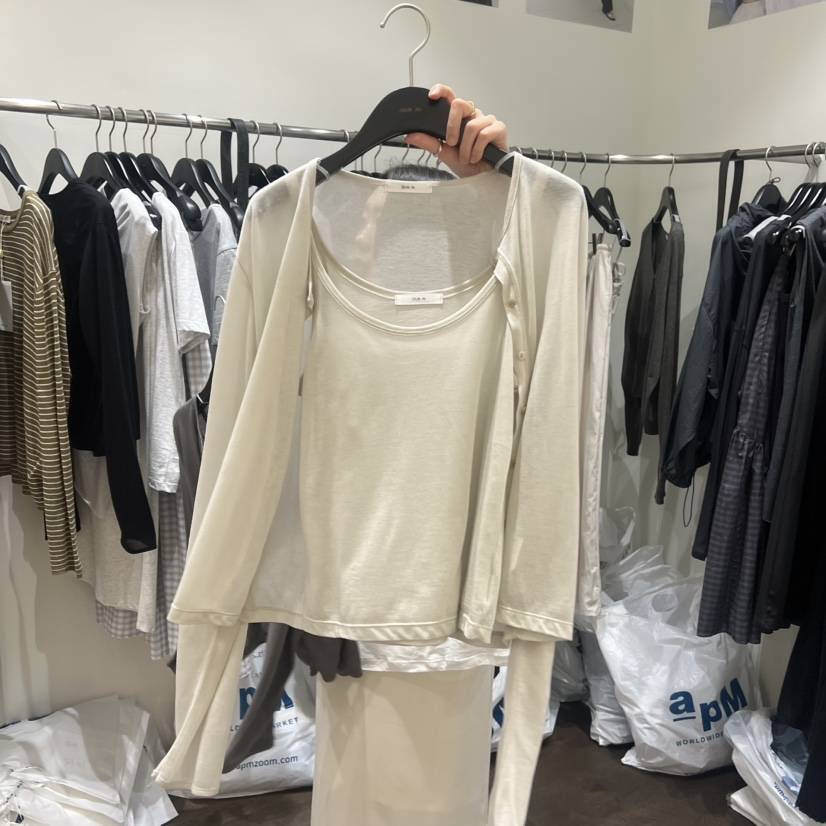 OURIN/THIS IS韓國直郵實拍女裝新品推薦熱賣套裝套裝無袖OURIN/THIS IS套裝