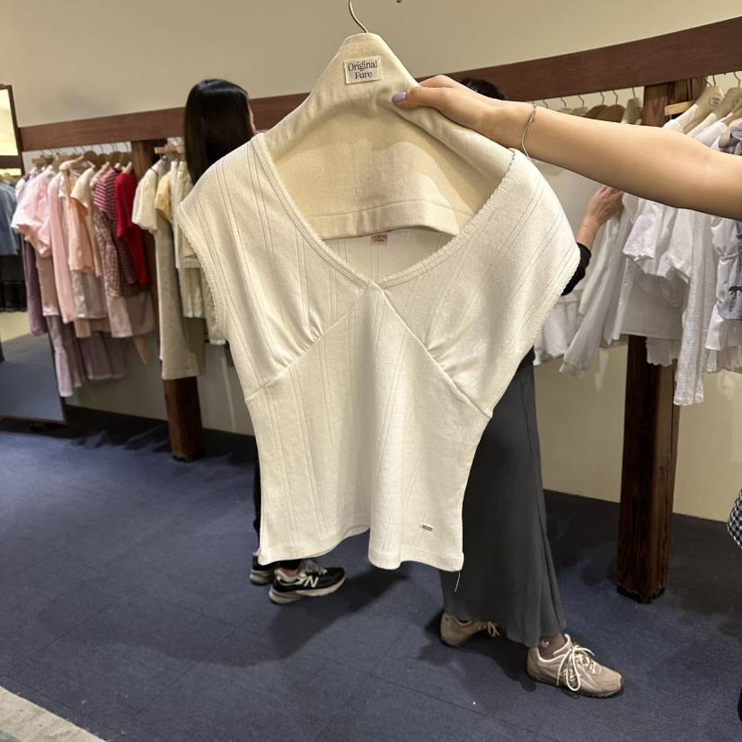 FURE韓國直郵女士新品時尚26夏季推薦職業休閑熱賣T恤孔眼FURET恤