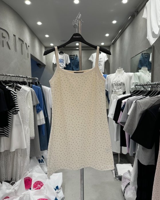 CELEBRITY-A韓國直郵女士新品26夏季熱賣休閑吊帶背心打折CELEBRITY-A吊帶/背心