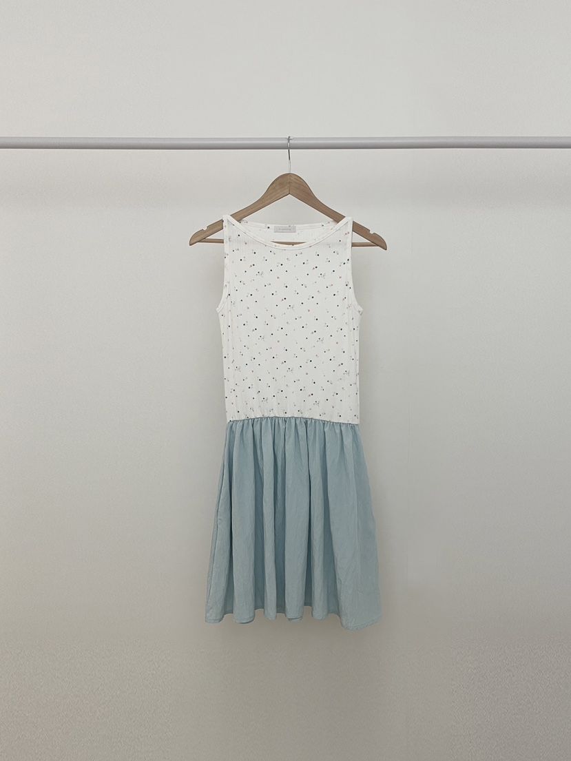 RE:OPENING韓國代購女裝新品時尚職業人氣26夏季連衣裙小花SRE:OPENING連衣裙