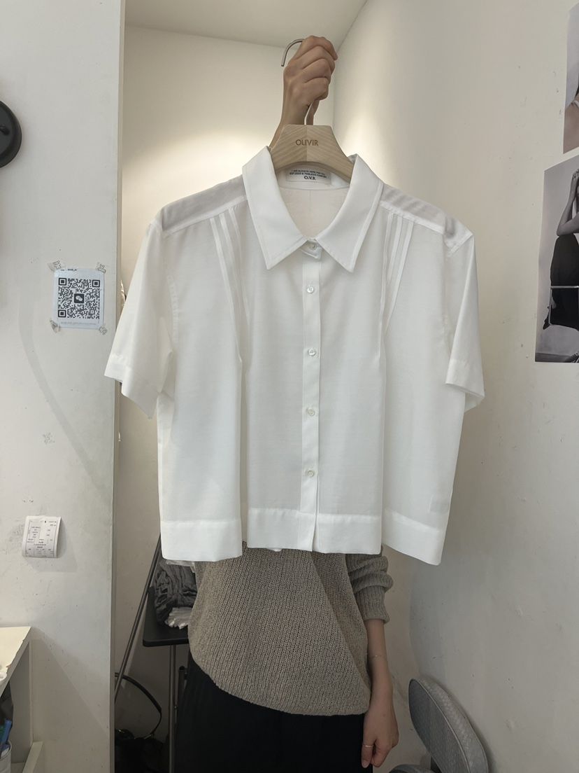 OUVIR韓國直郵女裝新款26夏季26春夏熱賣襯衫蕾絲衫短款褶裥O.V.R/OUVIR襯衫/蕾絲衫