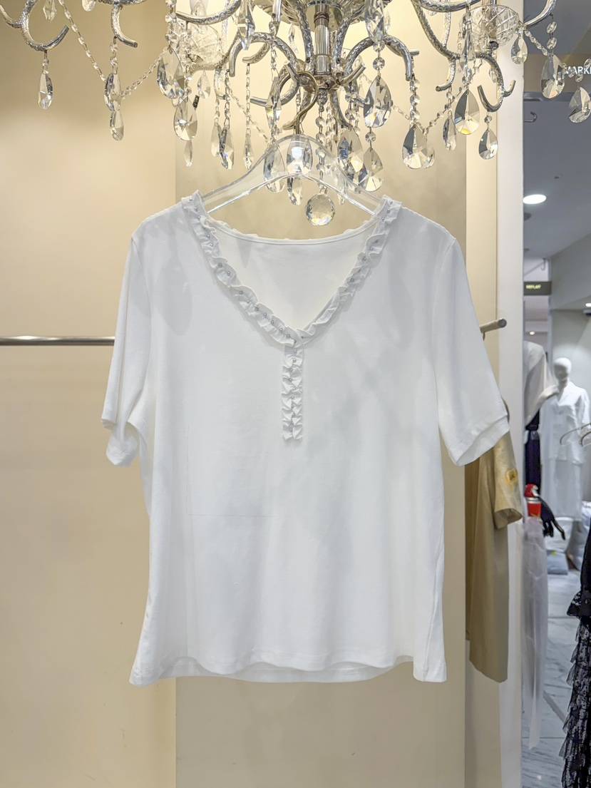 81 MARKET-L東大門實拍韓國女裝新品26夏季人氣推薦T恤81 MARKET-LT恤