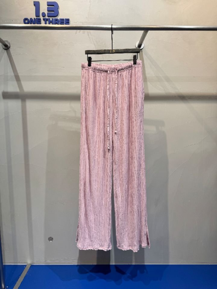 1.3東大門實拍韓國女裝新款人氣熱賣26春夏推薦休閑褲褶皺1.3_ONE THREE休閑褲