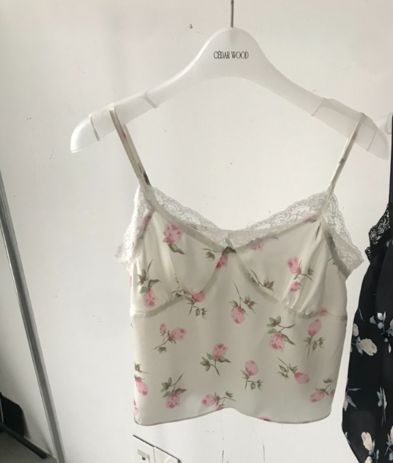 CEDARWOOD韓國直郵實拍女士新品26春夏熱賣吊帶背心花朵無袖CEDAR WOOD吊帶/背心