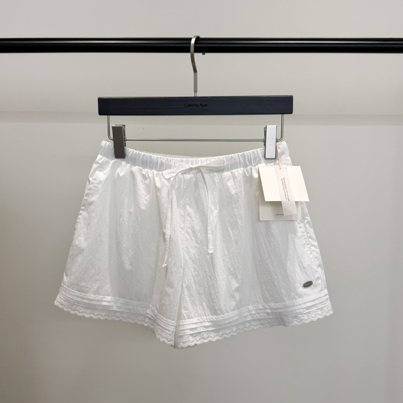 GALERIE NUIT韓國東大門直郵女士新品職業人氣熱賣短褲蕾絲GALERIE NUIT短褲