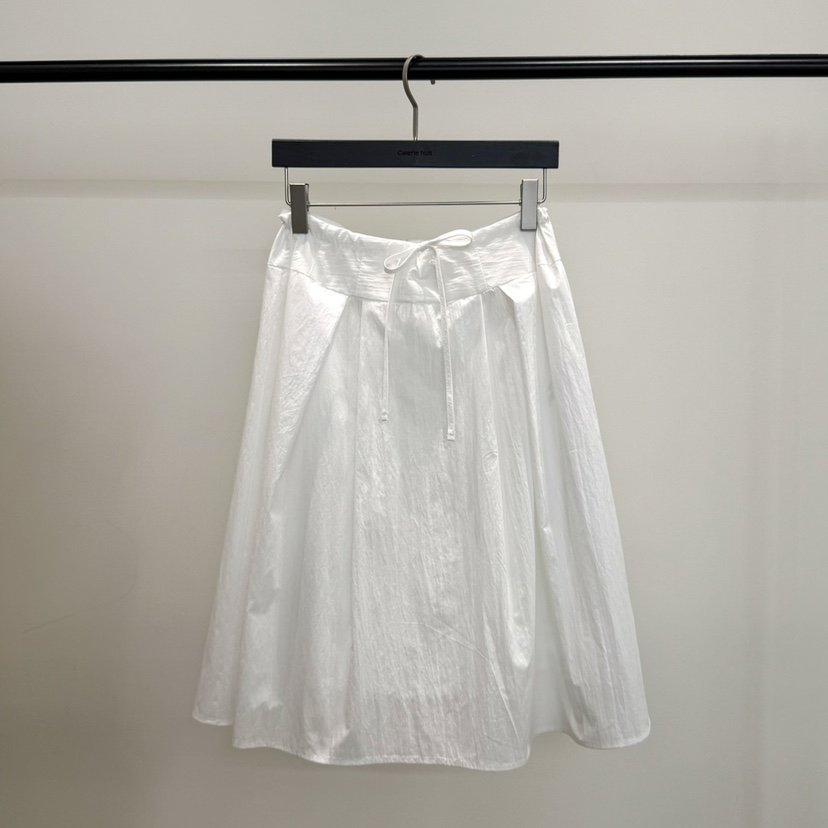 GALERIE NUIT韓國東大門直郵女裝新品職業半身裙中短裙褶裙GALERIE NUIT半身裙/中短裙
