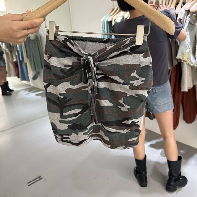VAULT韓國直郵實拍女裝新品熱賣休閑人氣26夏季時尚吊帶背心VAULT吊帶/背心